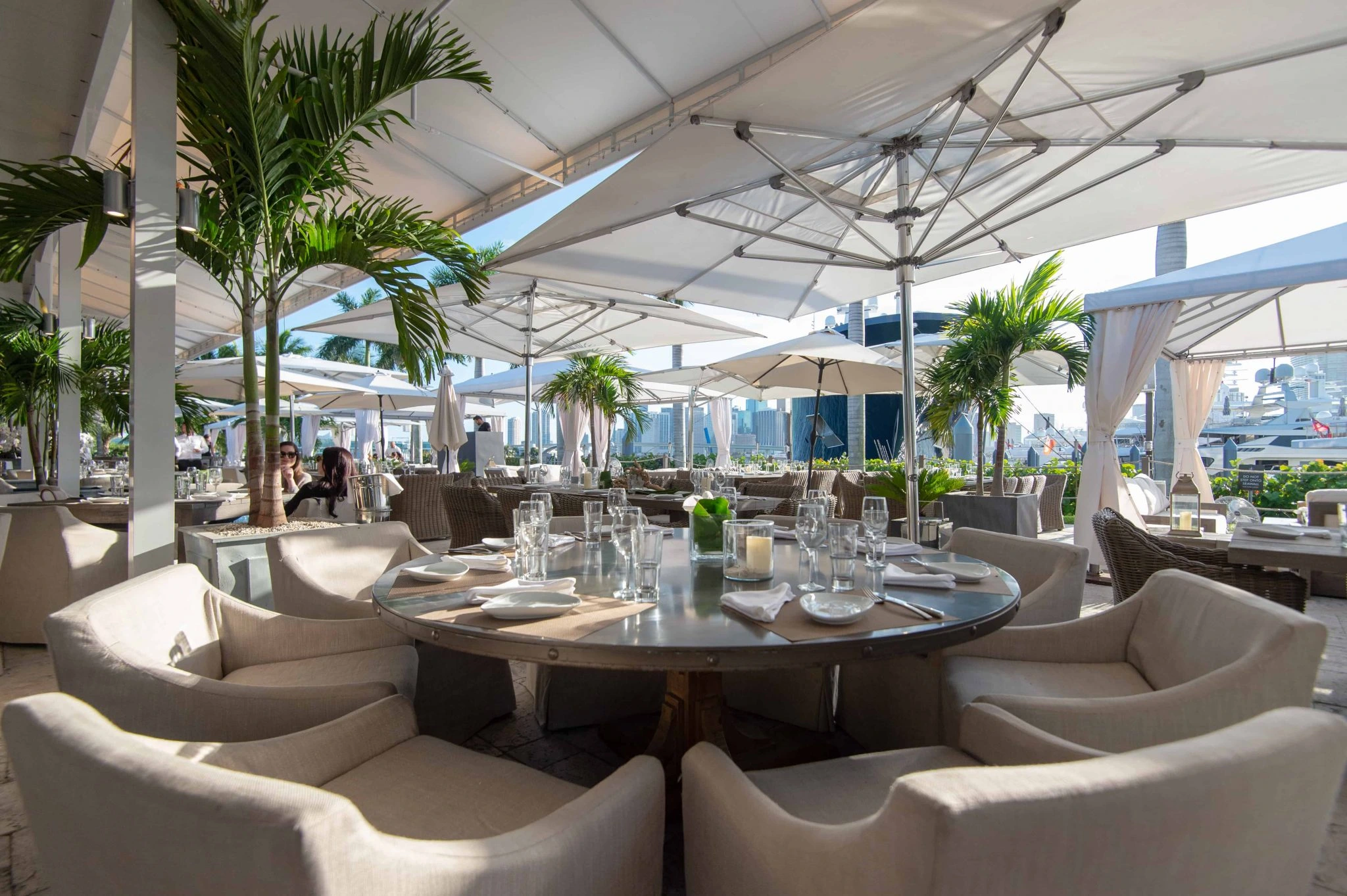 The Deck at Island Gardens private dining 5