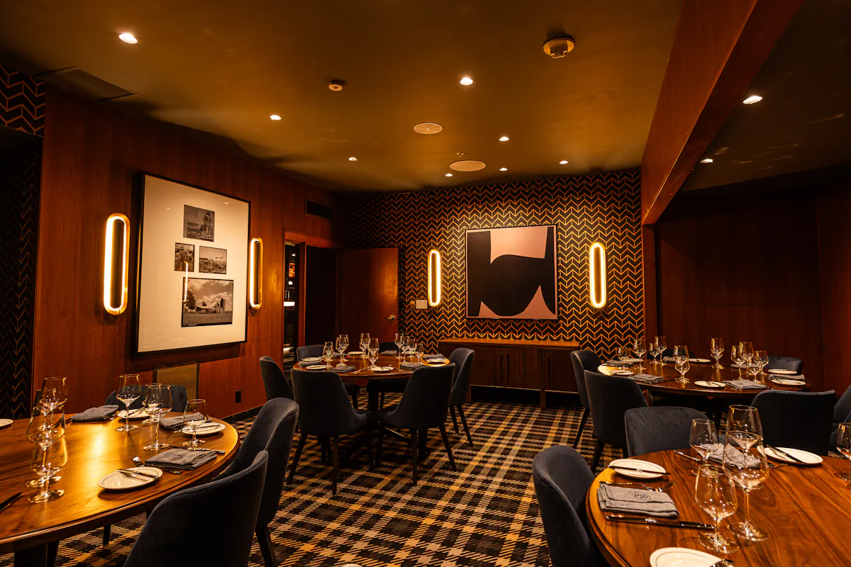 Stock & Bond MN private dining 3