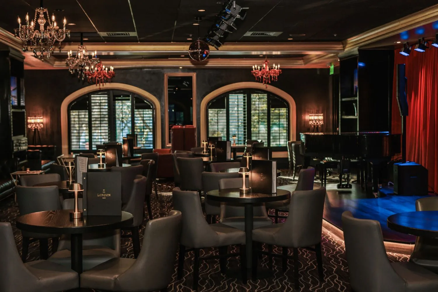 The London Club Lounge at The Claw Bar