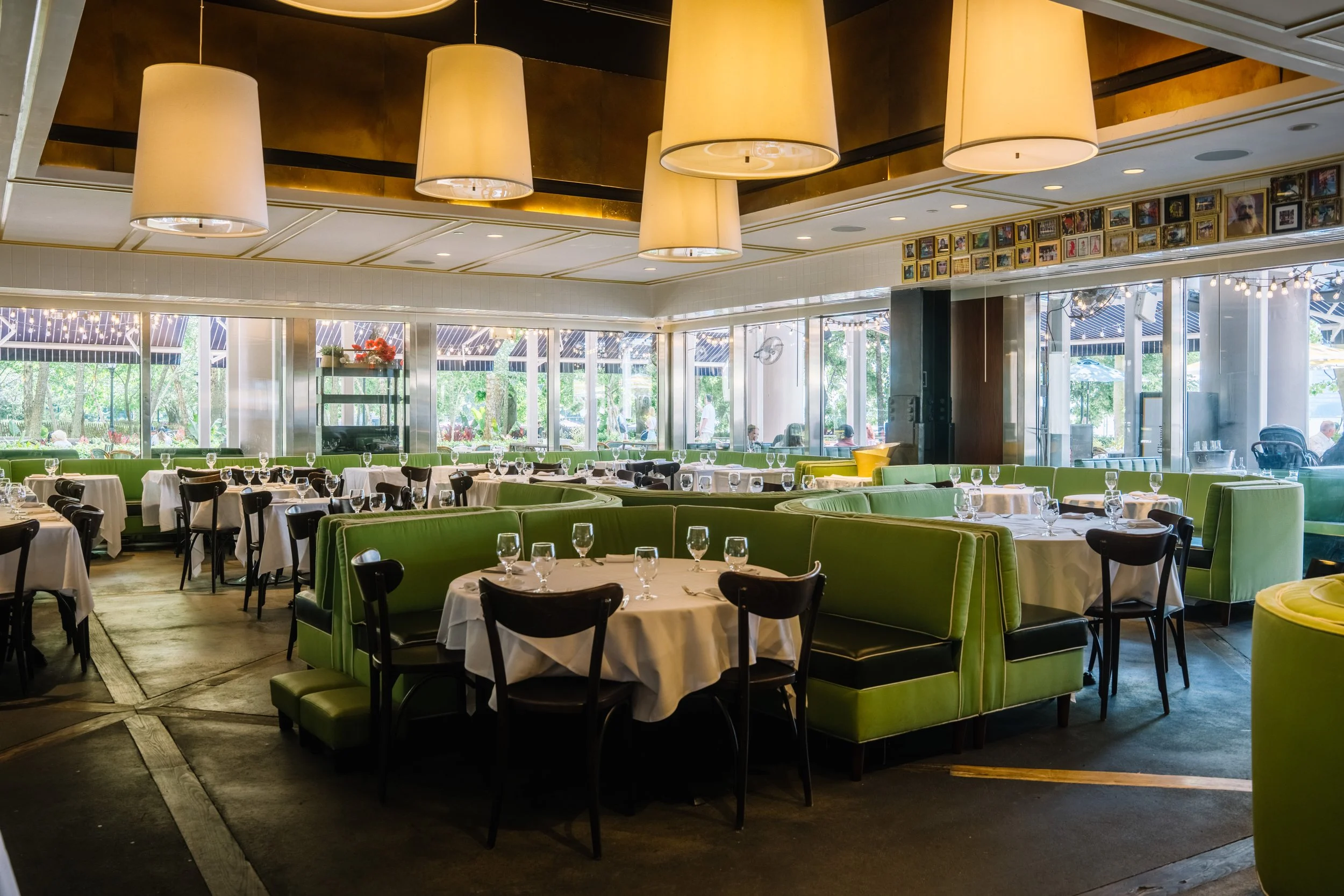 Bistro at Le District