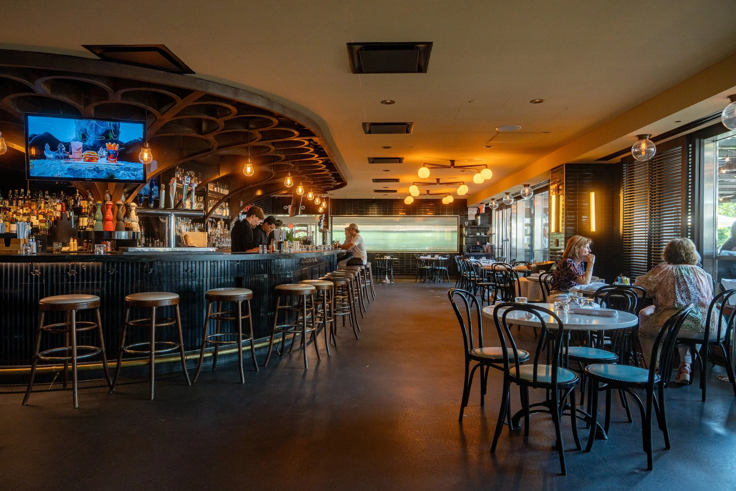 Le District private dining 2
