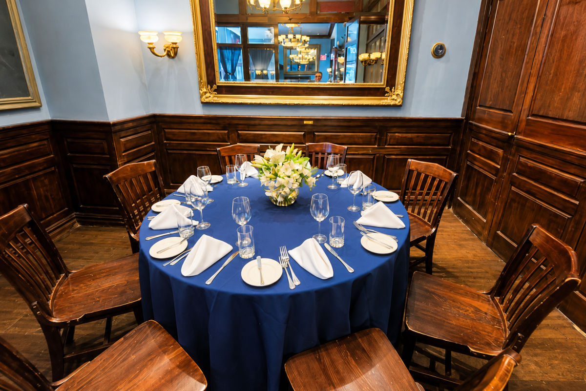 Bobby Van's Grill private dining 3