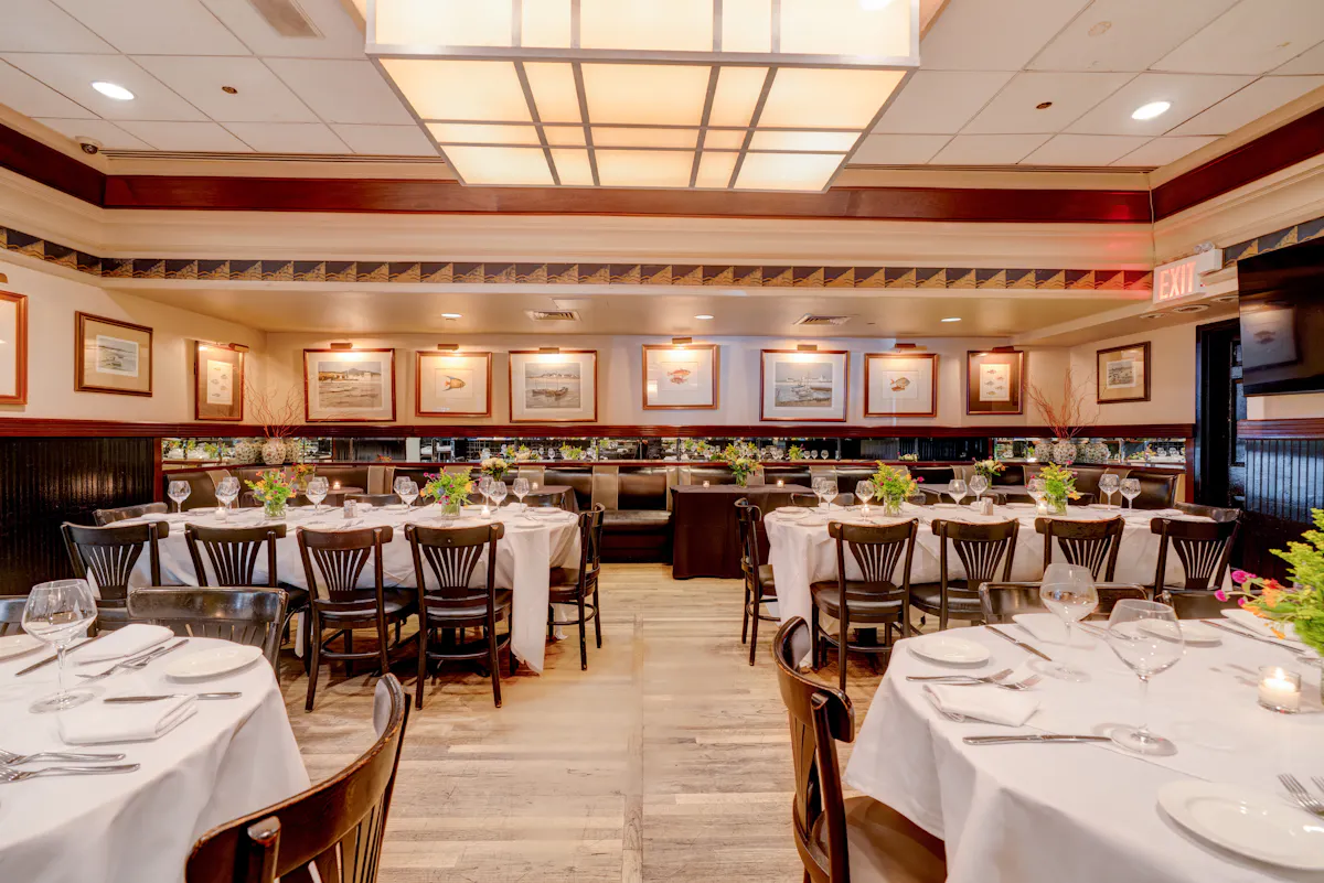 Docks Oyster Bar - Midtown East, NYC private dining 5