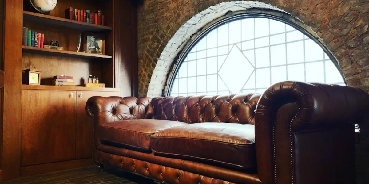 Full Buyout at The Elgin