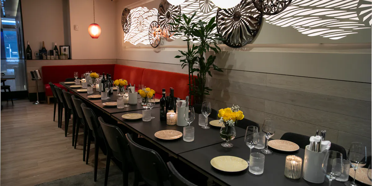 Italianesque Restaurant at AperiBar