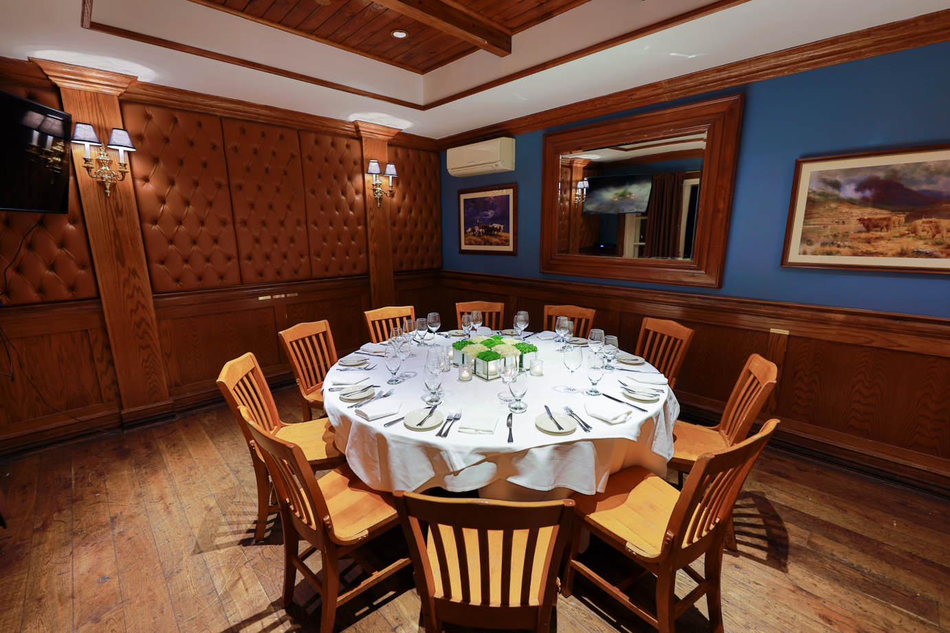Balthazar Room at Bobby Van's