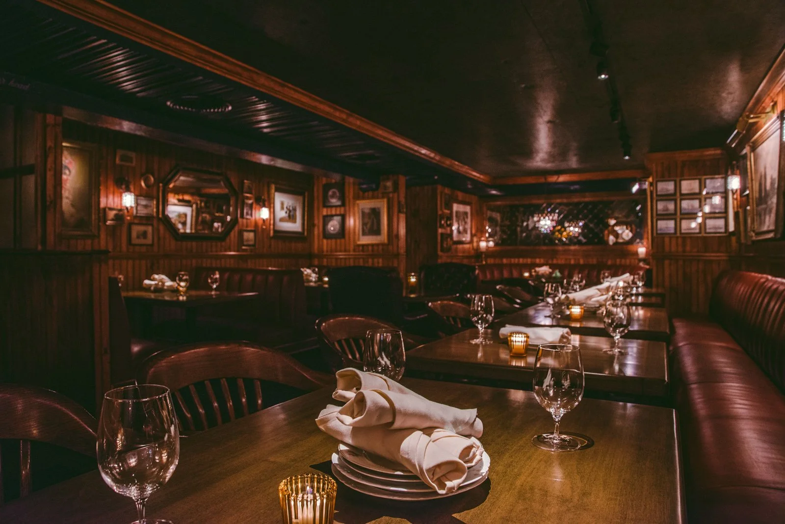 4 Charles Prime Rib private dining 2