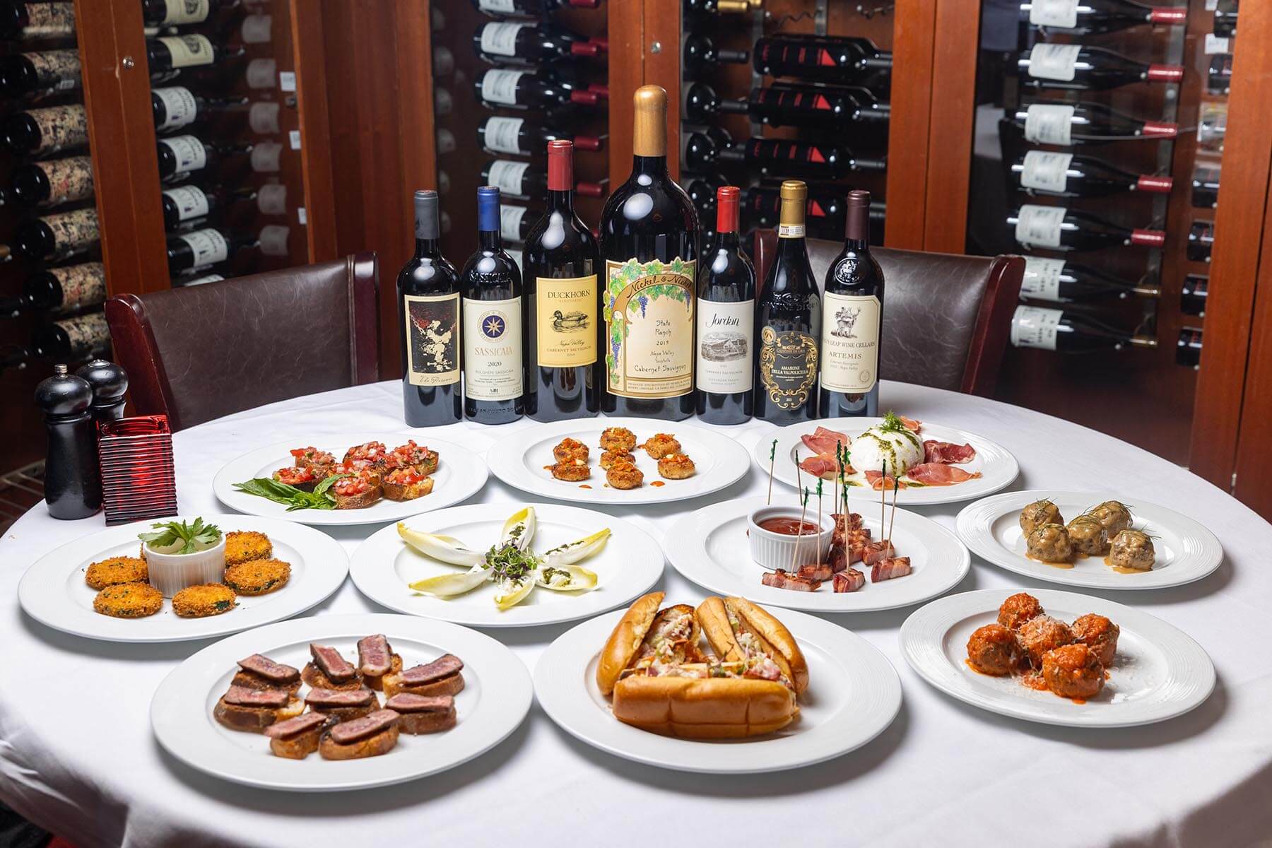 Royal 35 Steakhouse private dining 2