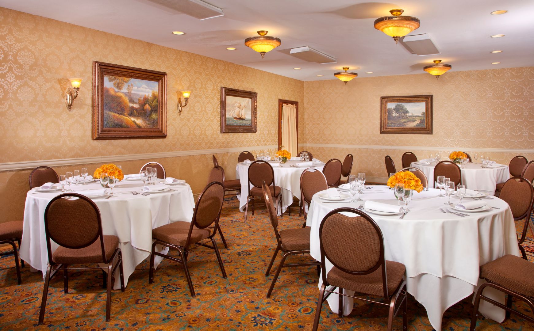 Le Chateau Garden Bistro private dining 4