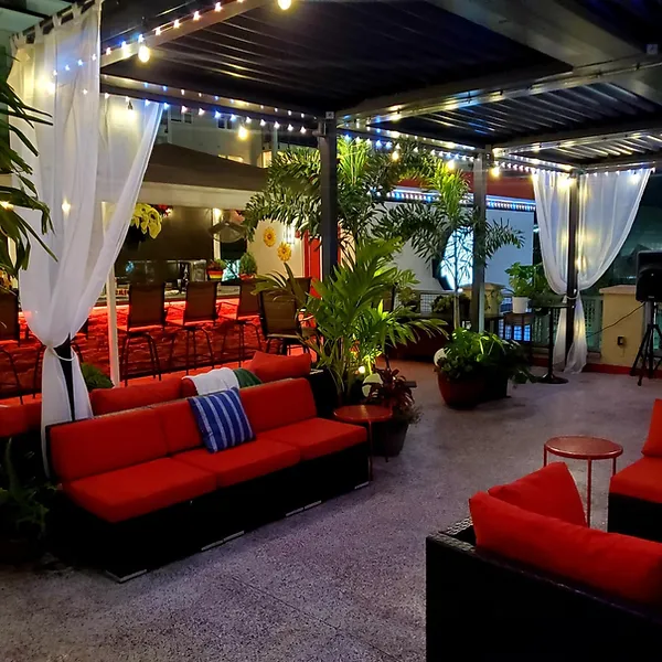 Private Rooftop Events at Bites & Bubbles