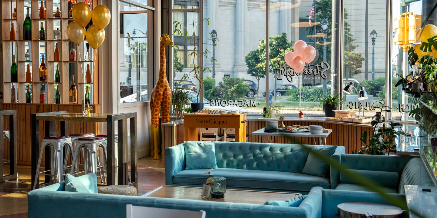 Front Bar at Streetlight Brasserie