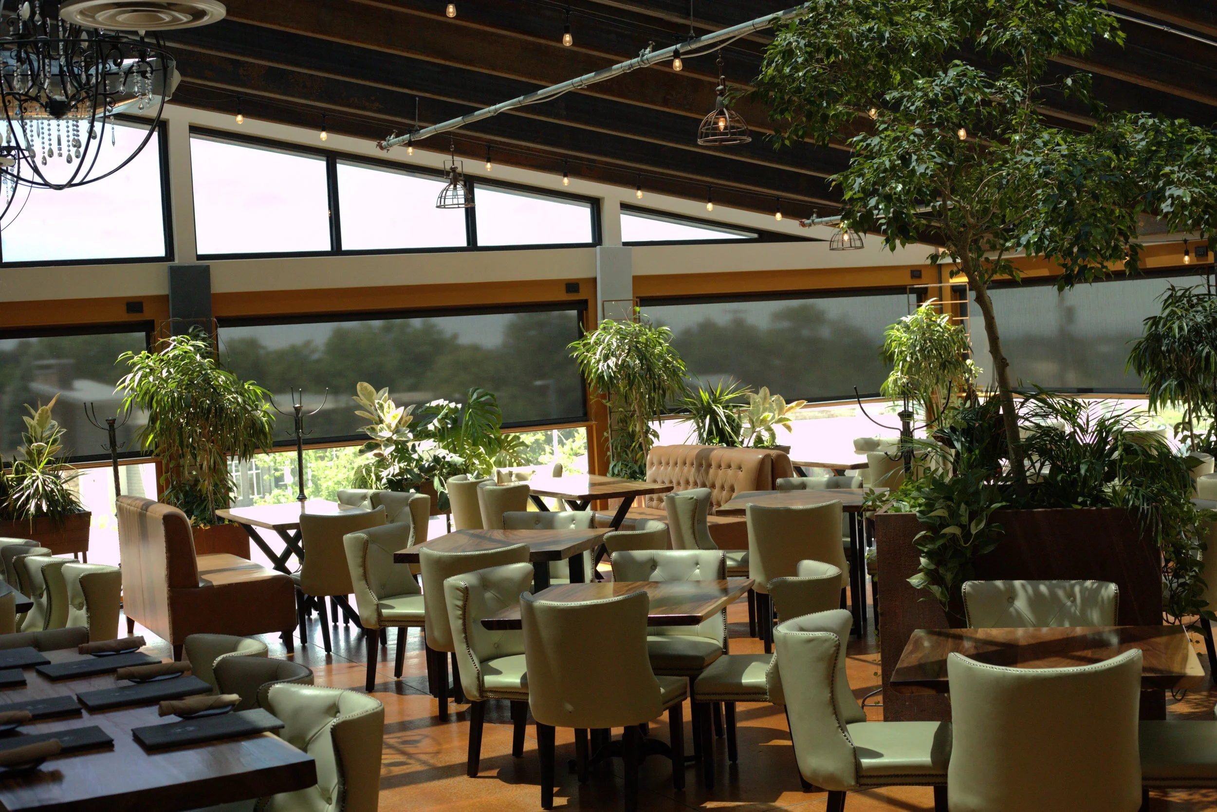 Sunroom at Eight Settlers Distillery & Restaurant - Cottonwood