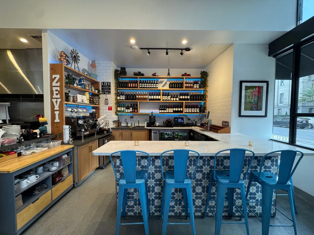Zevi Cafe & Bistro private dining 3