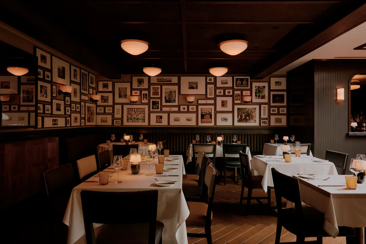 The Gallery Room at Izzy's Steaks & Chops
