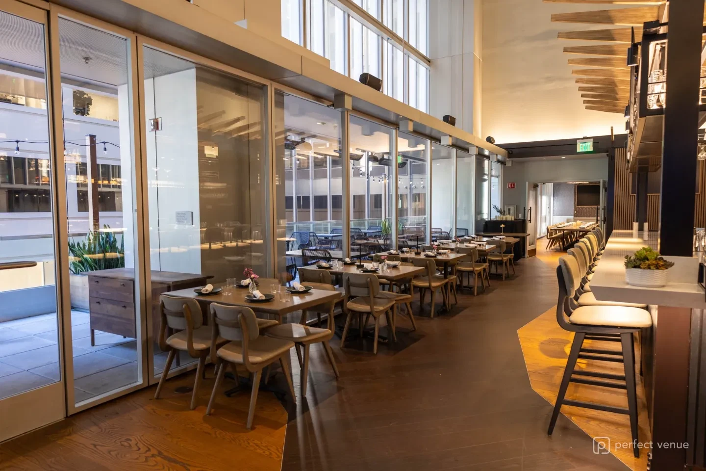 Studio Golf Bar & Grill private dining 4