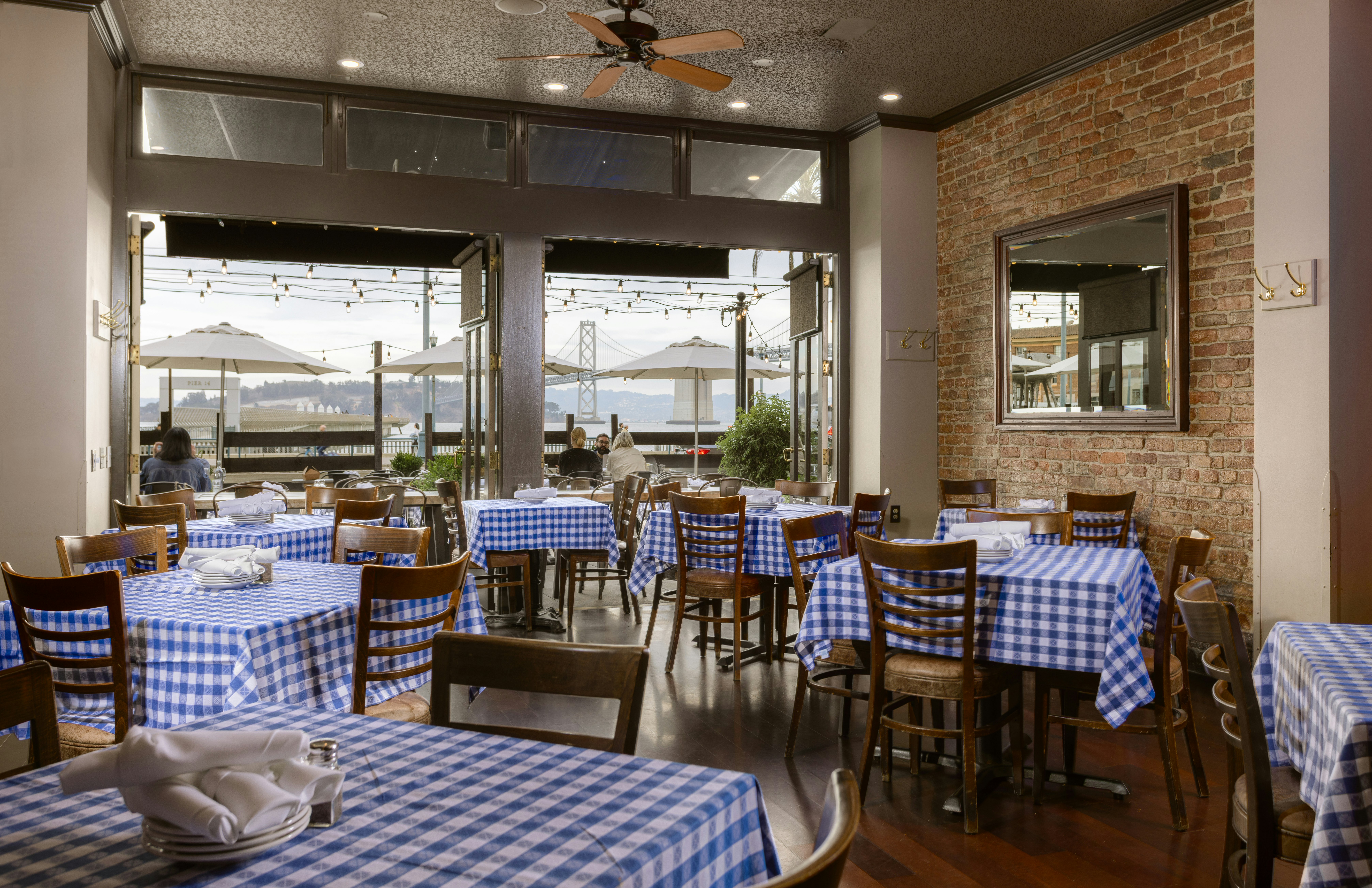 Perry's on Union private dining 5