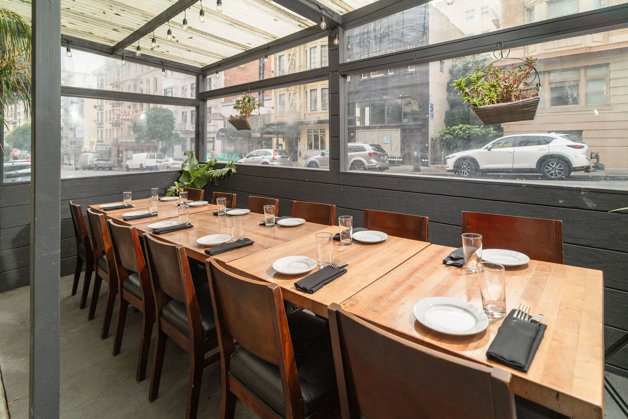 Aliment private dining