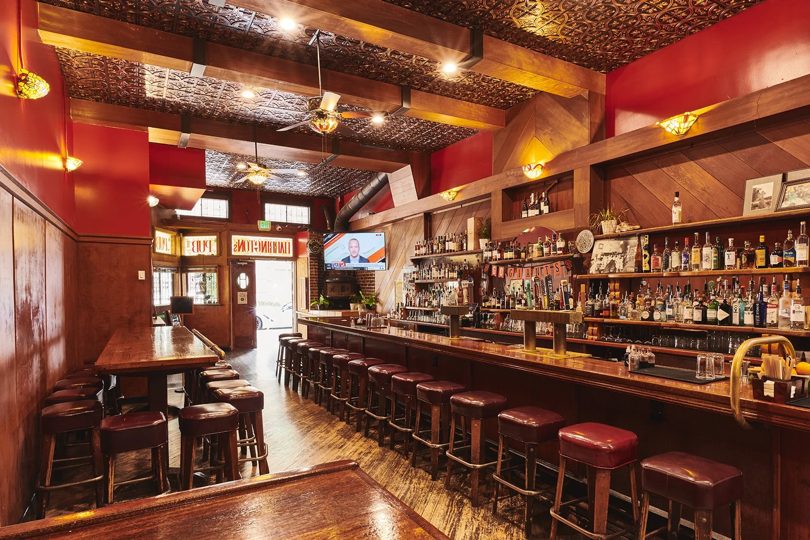 Harrington's Bar and Grill - Irish Pub private dining 4