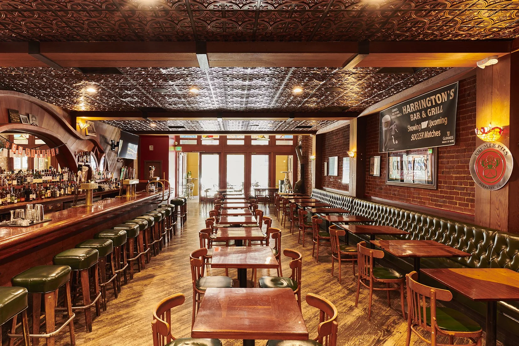 Harrington's Bar and Grill - Irish Pub private dining