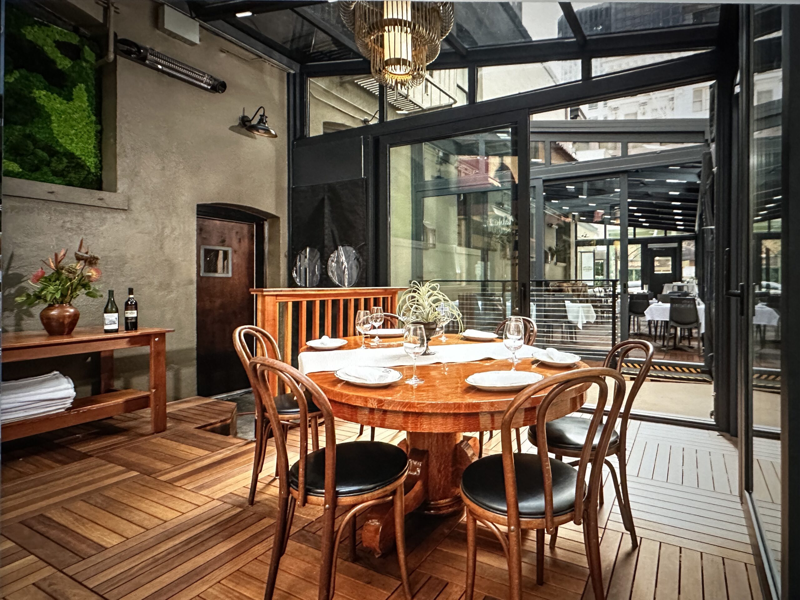 Sam's Grill & Seafood Restaurant private dining 2