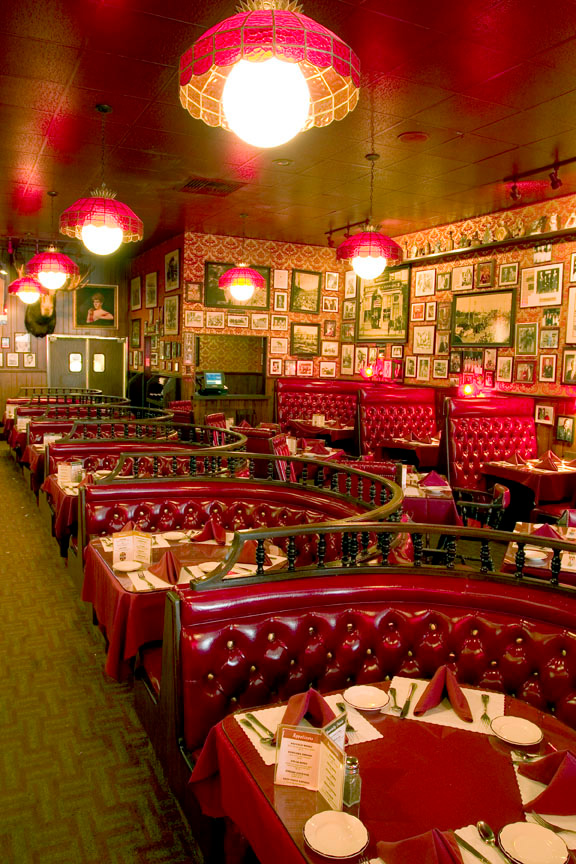 Harry's Plaza Cafe private dining 5