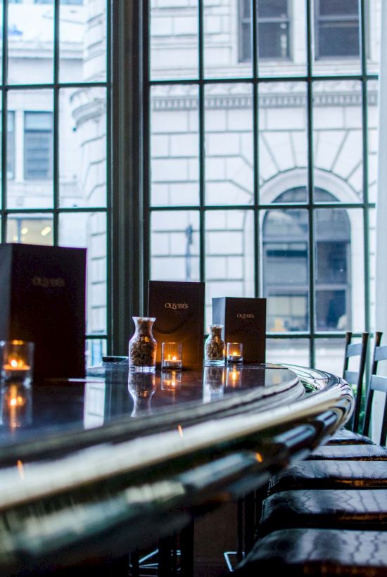 Oliver's private dining 3