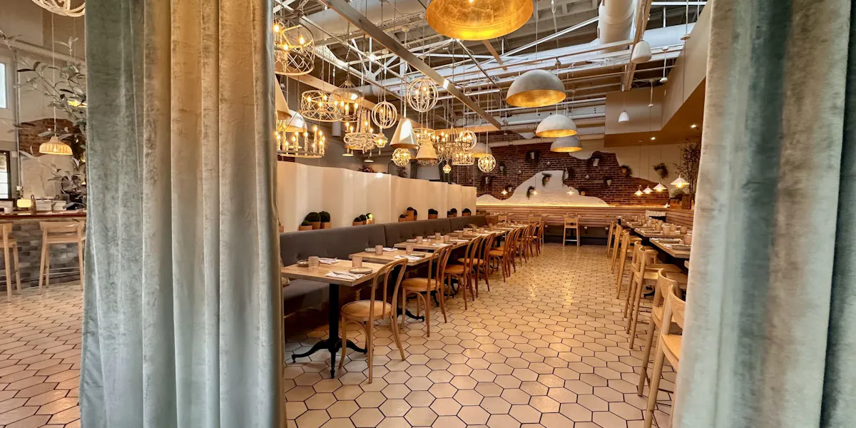 Interior dining room — semi-private at Sadie's Nashville