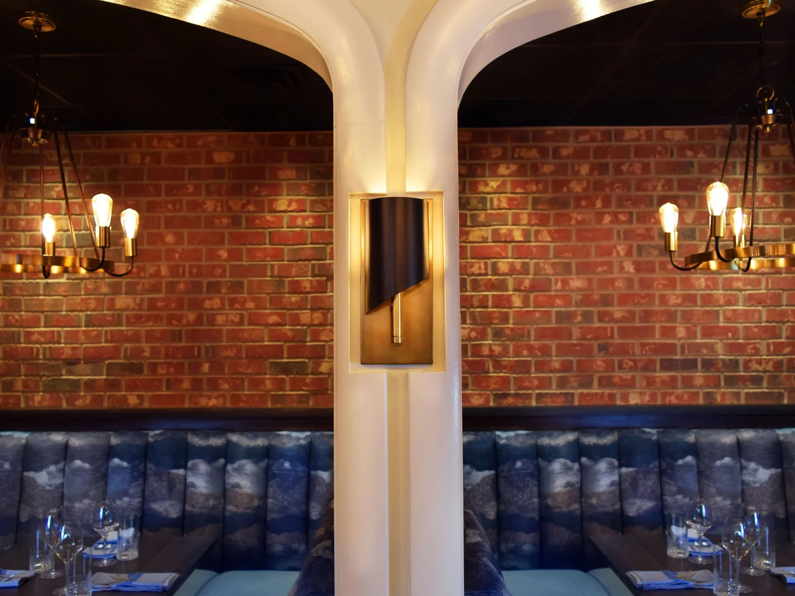 J. Hollinger's Waterman's Chophouse private dining 4