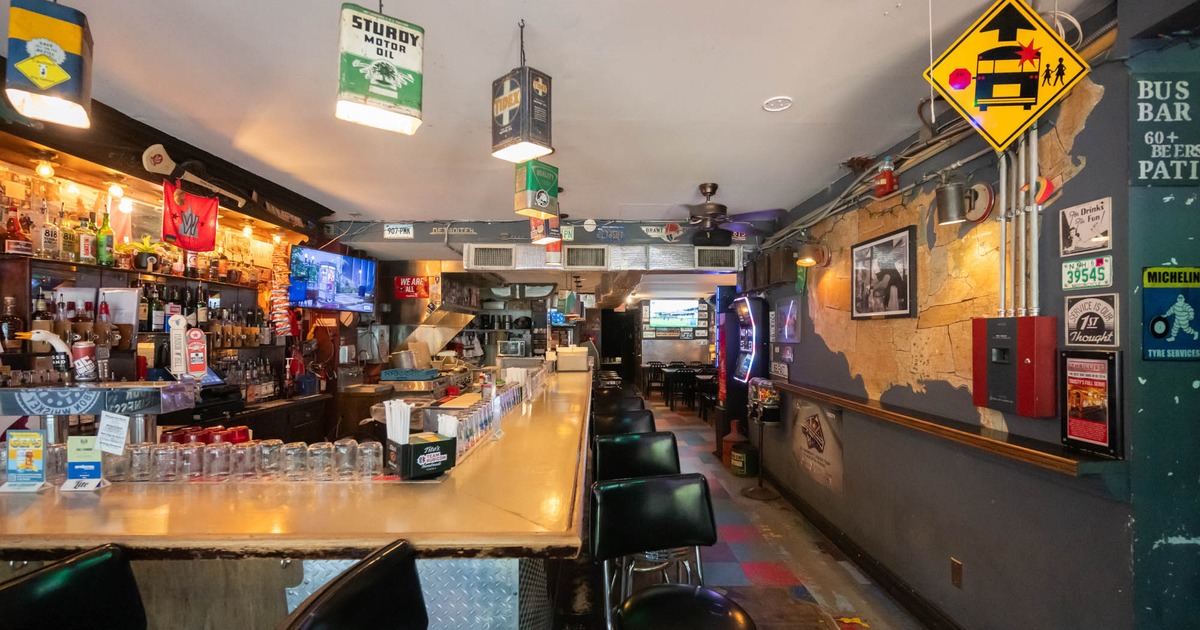 Trusty's private dining 3