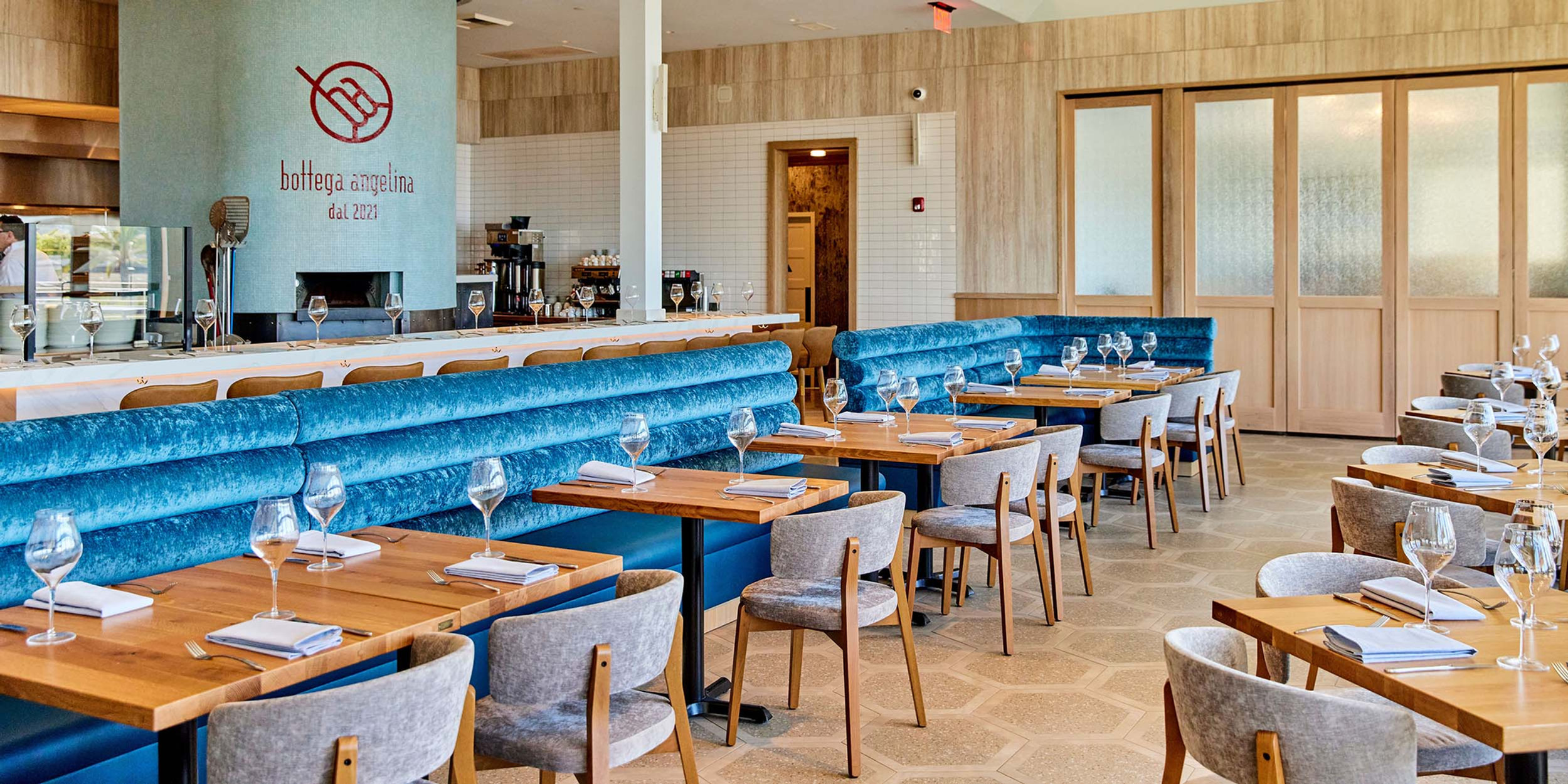 The Upper Vintage Room at Bottega Angelina