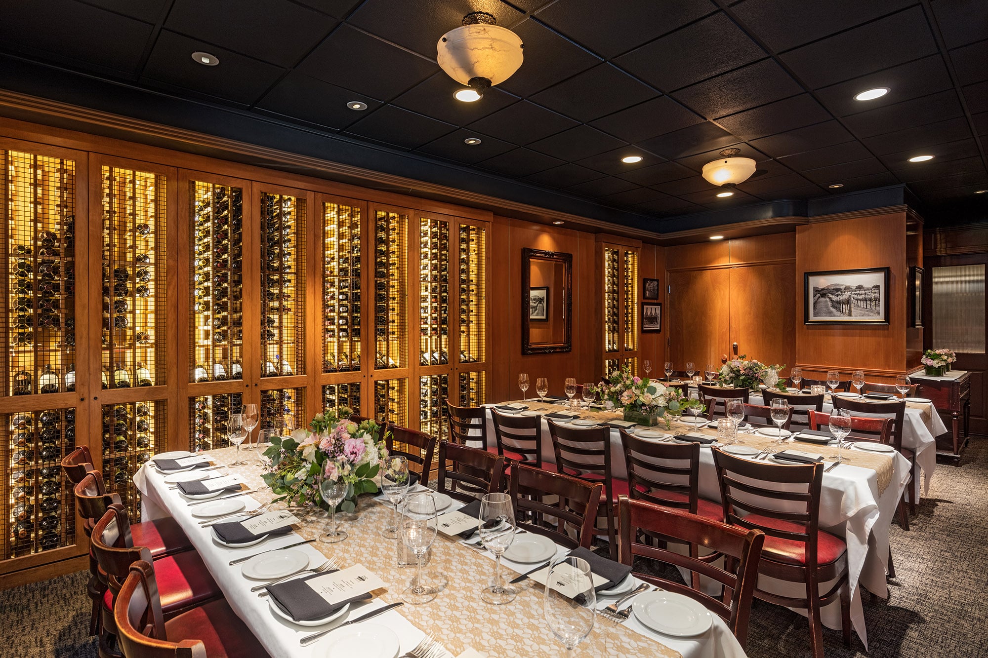 555 East American Steakhouse private dining 4