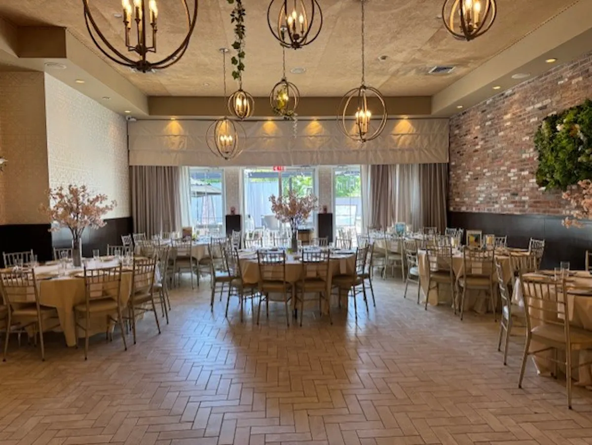 City Cellar Wine Bar & Grill private dining 5
