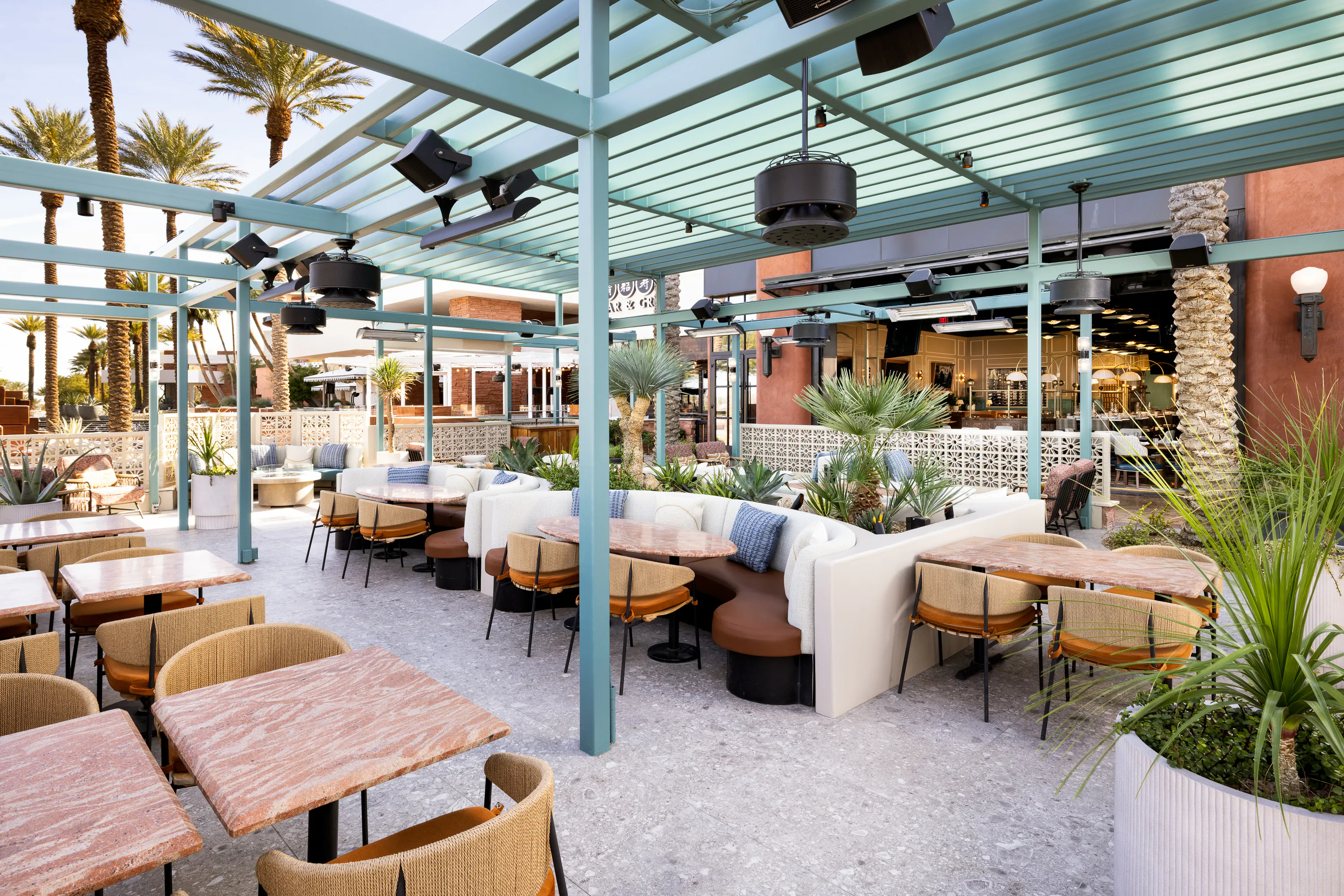Patio at Hearthstone Kitchen & Cellar