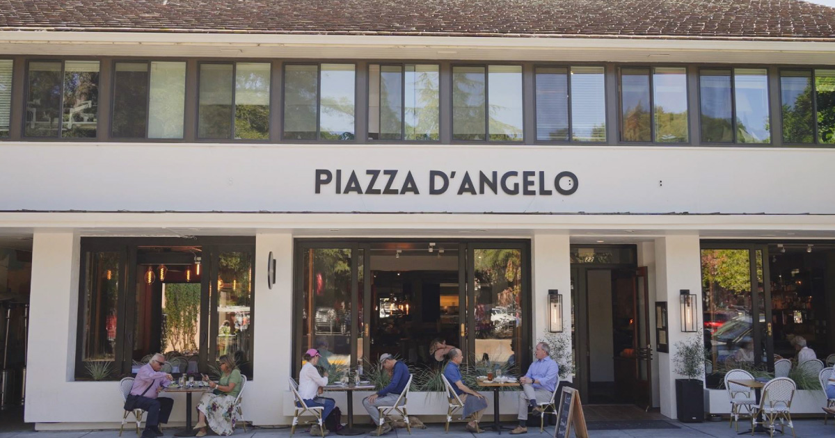 Piazza D'Angelo private dining 2
