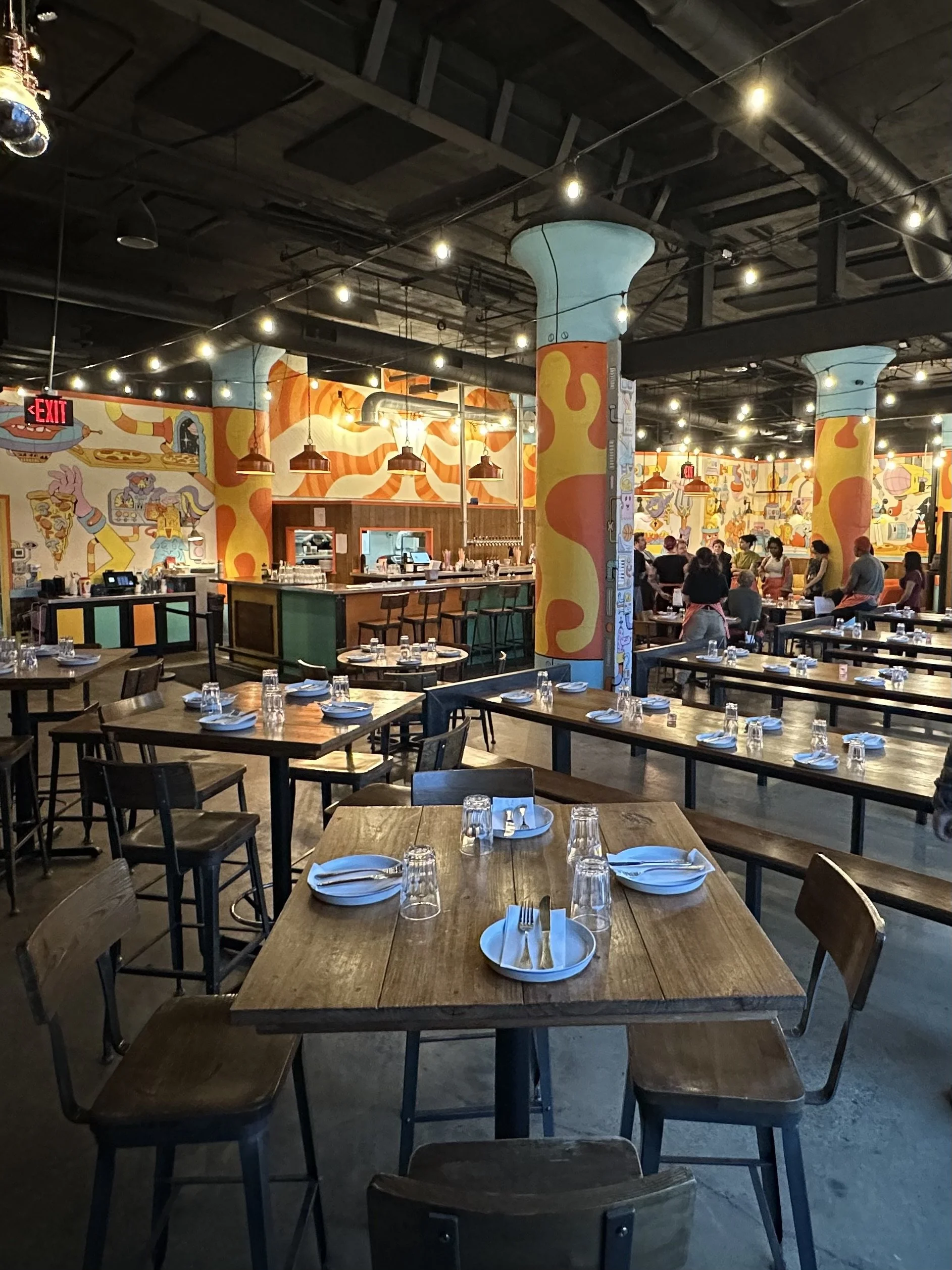 Main Dining Floor Plan at Cerveau