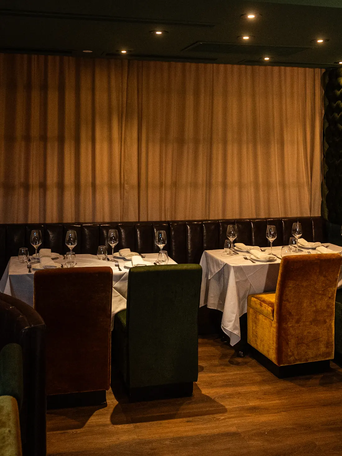 Private dining seating at Leonardo