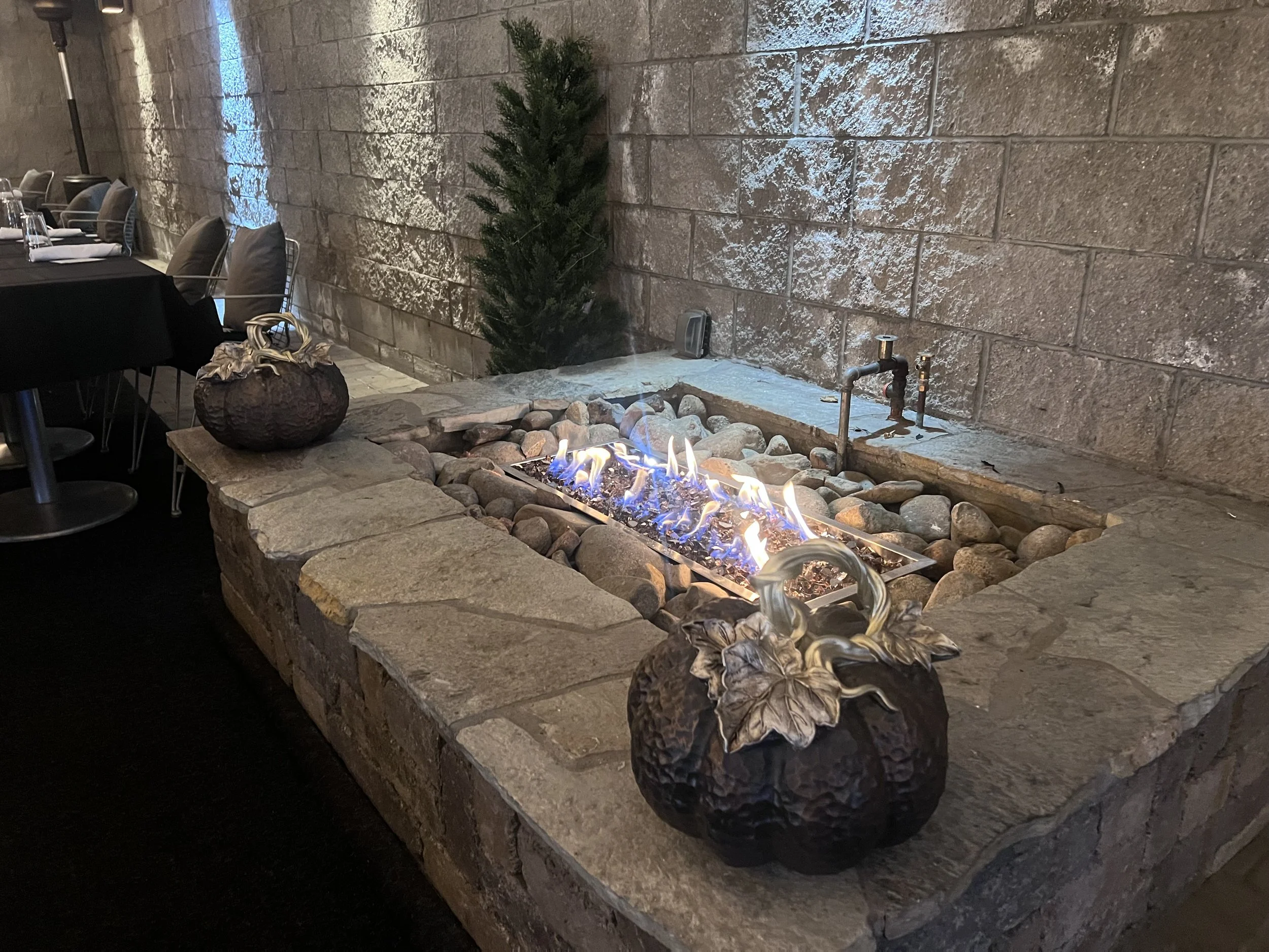 Bistro 7 private dining 4