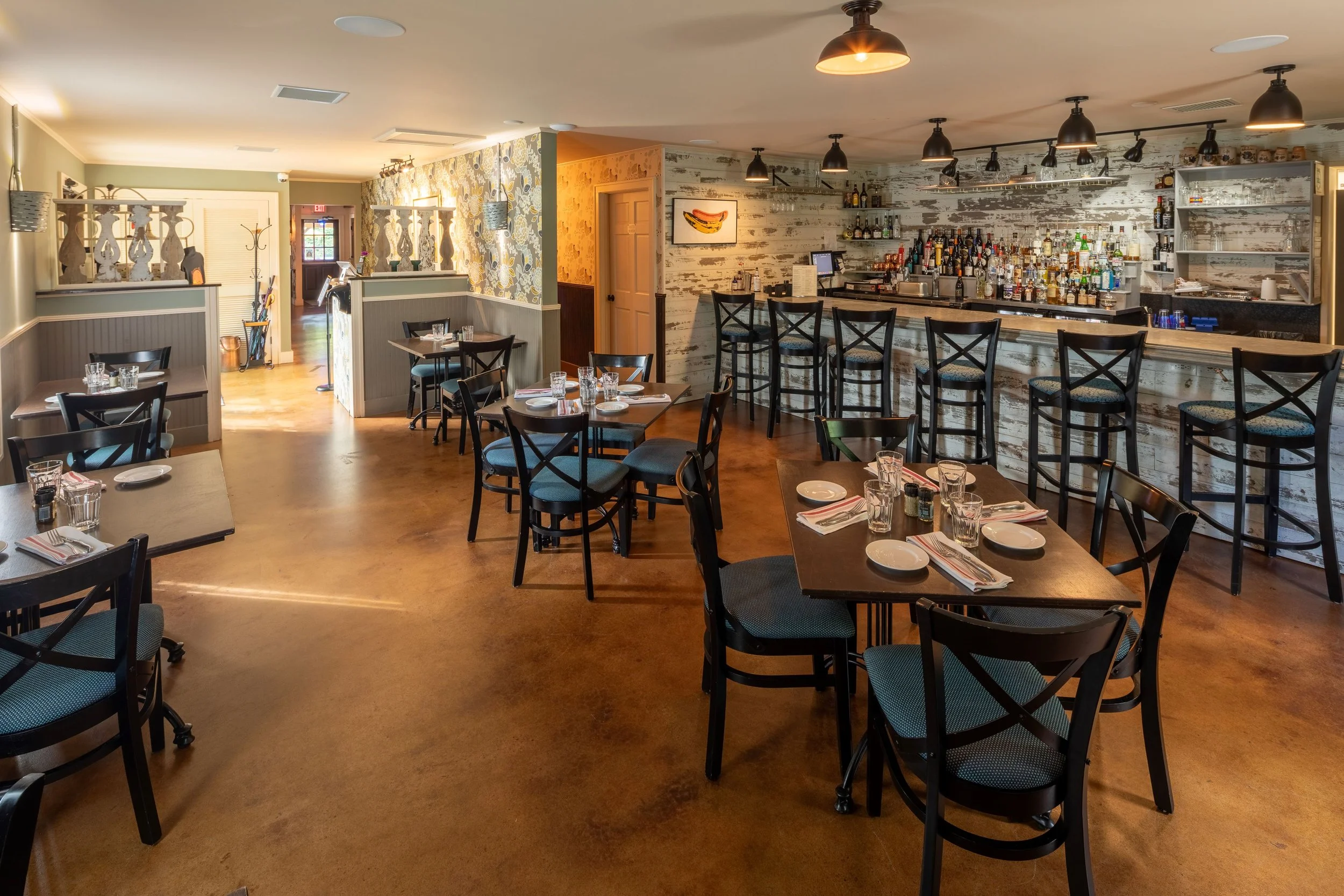 the BAR at RendezVous