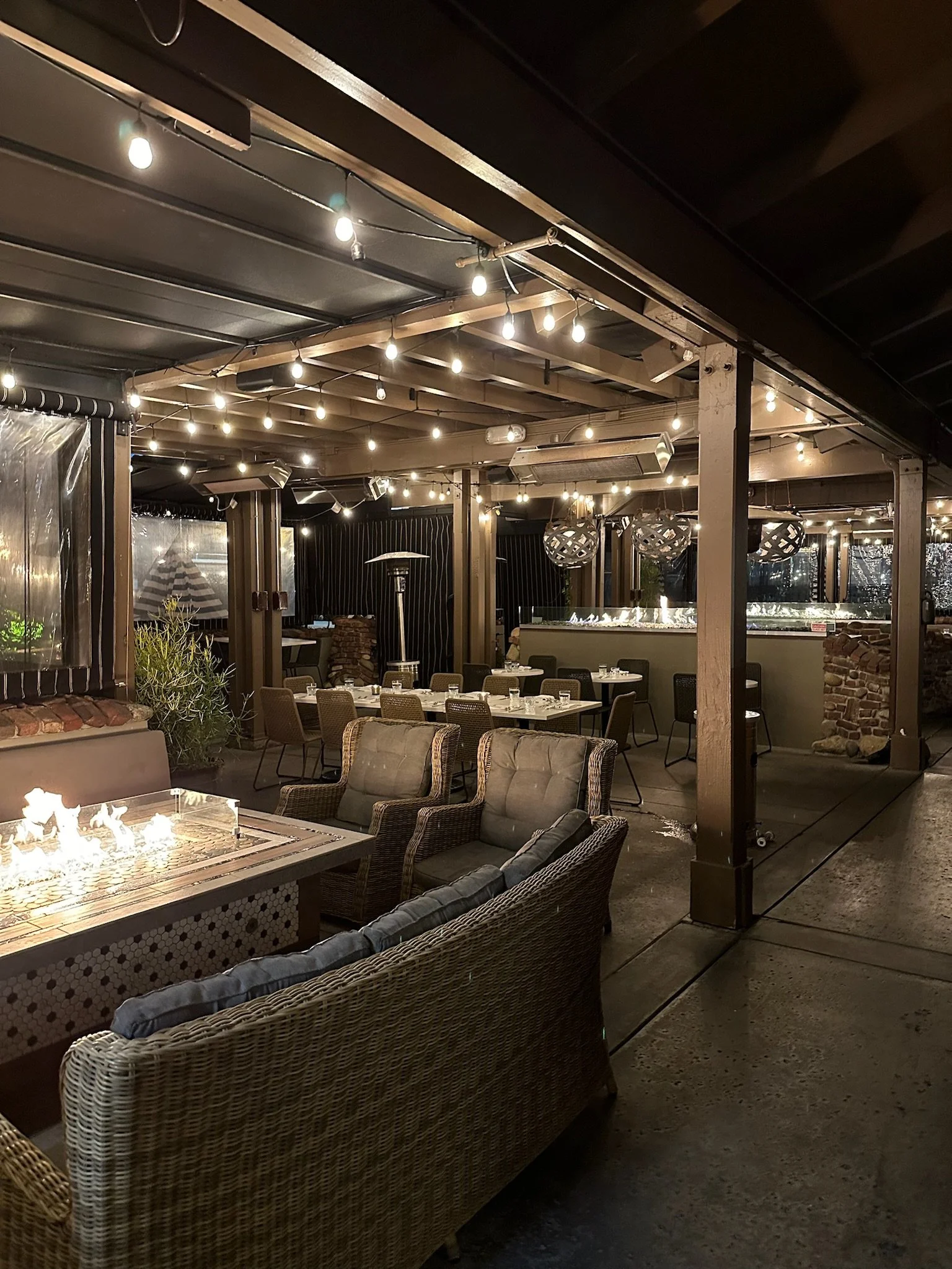 Outdoor Patio at Glasspar