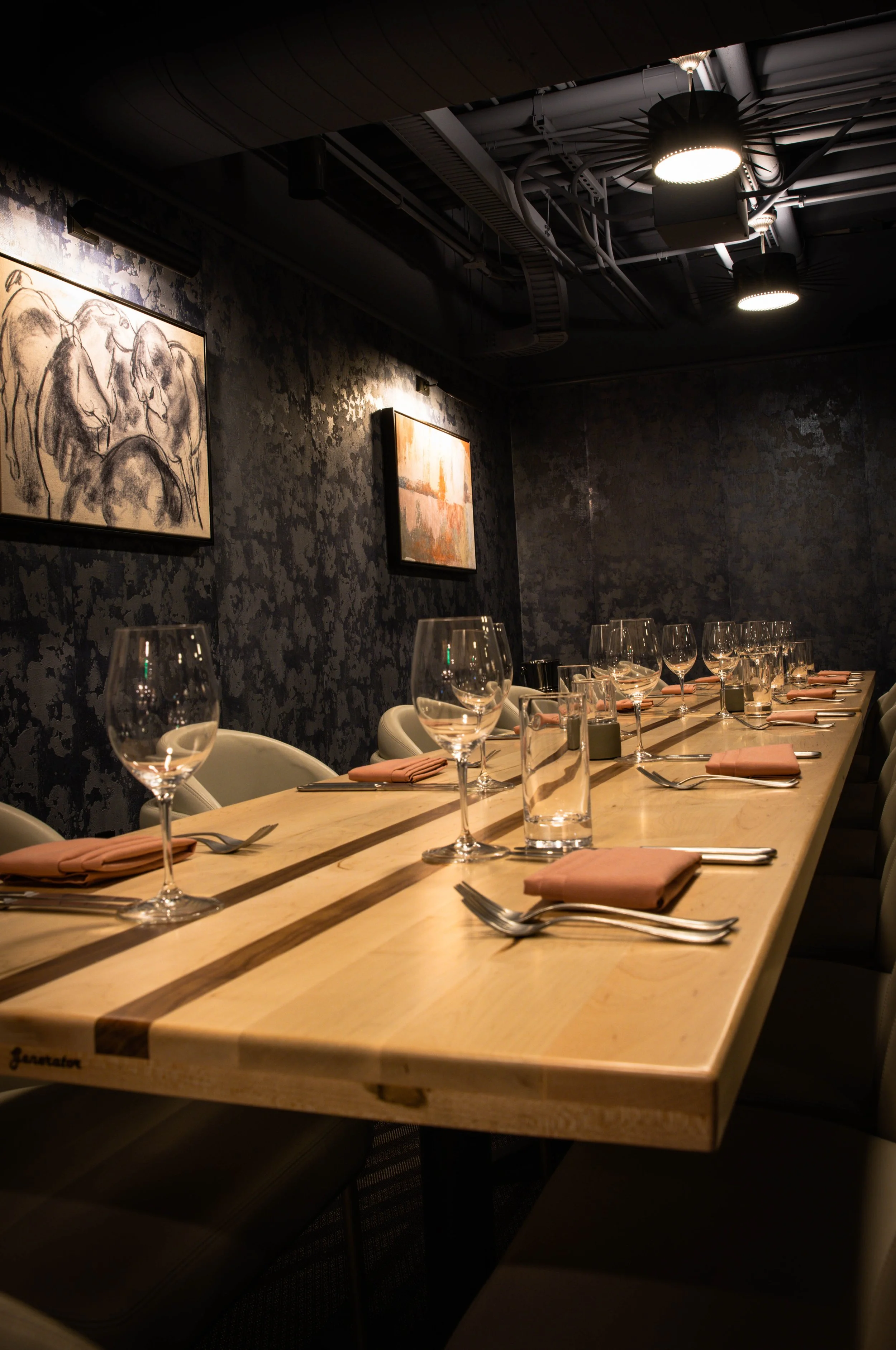 Earl's Landing private dining 3