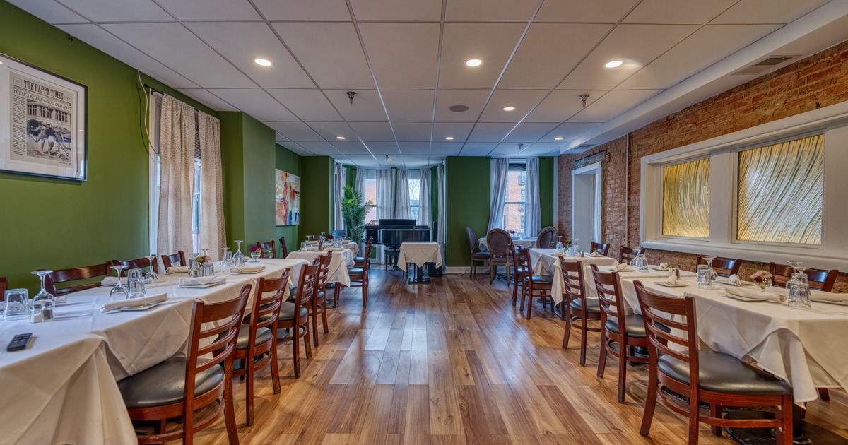 Private event space at Trattoria Da Franco Ristorante