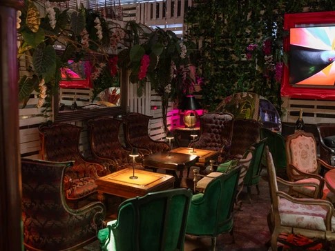Living Room at Lique Miami Waterfront Restaurant