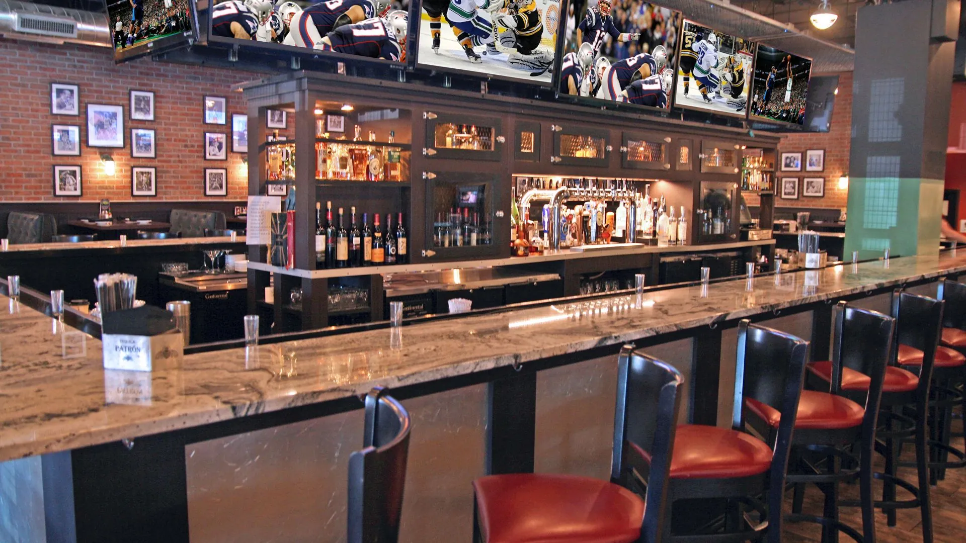 Skybokx 109 Sports Bar & Grill private dining 2