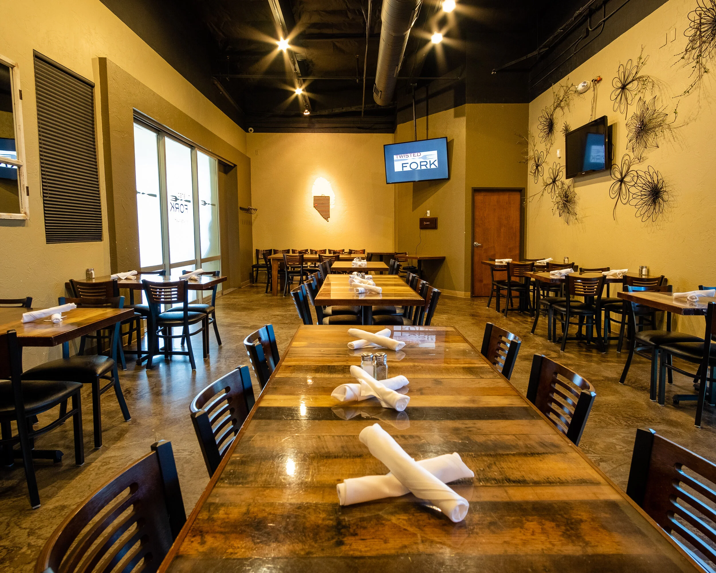The Twisted Fork private dining 3