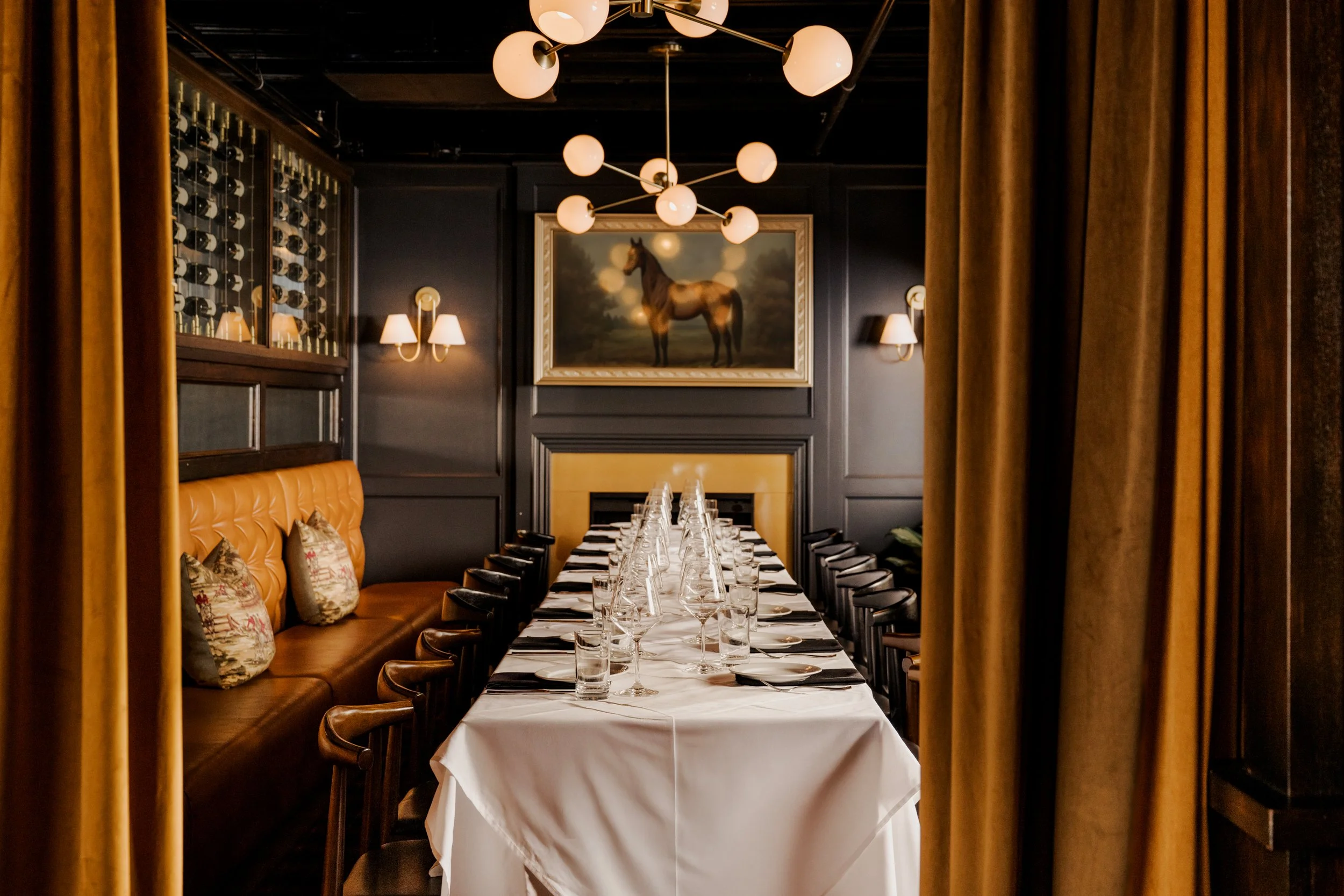 Private dining room at Barons on 1st