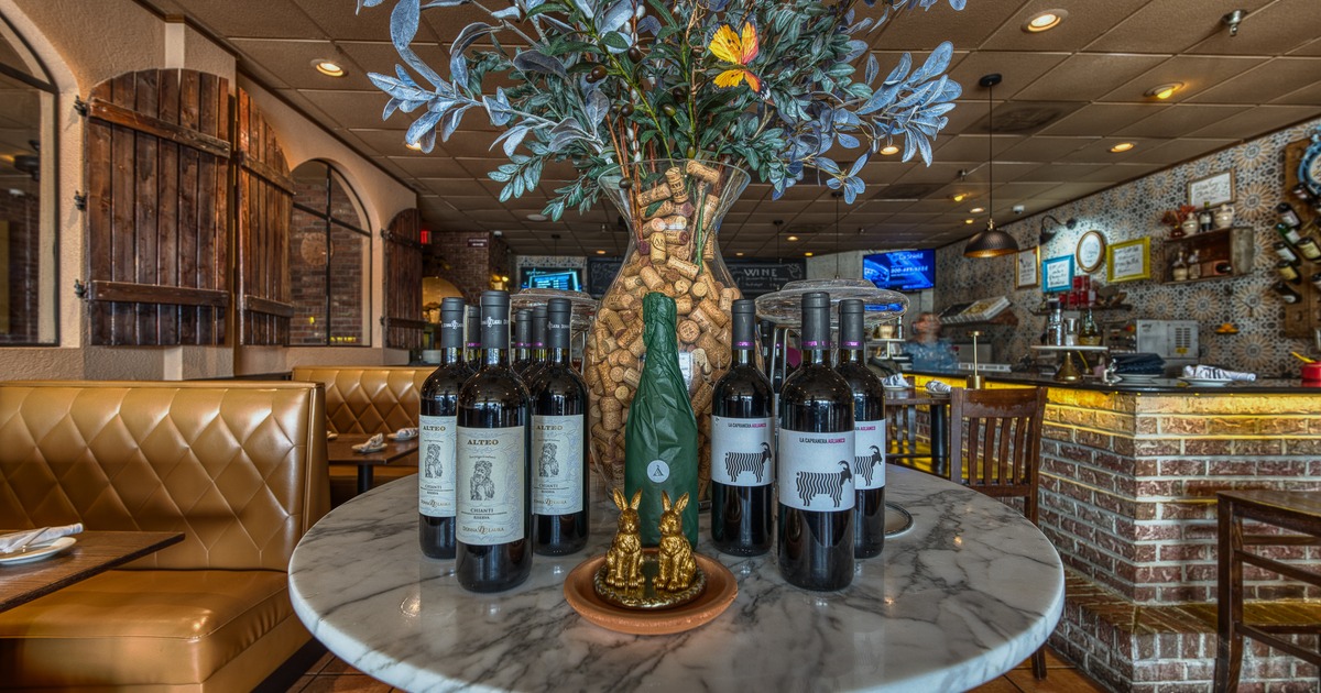 Piero's Corner private dining 4
