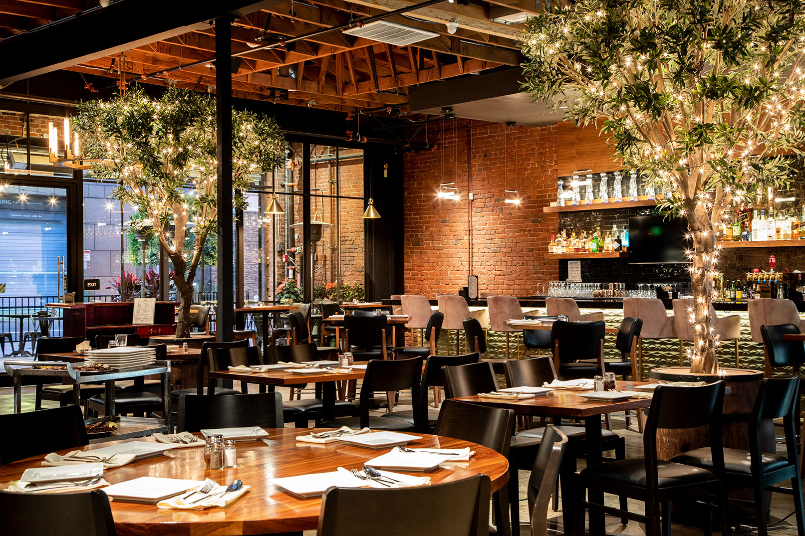 Shekarchi Bar & Grill private dining 2