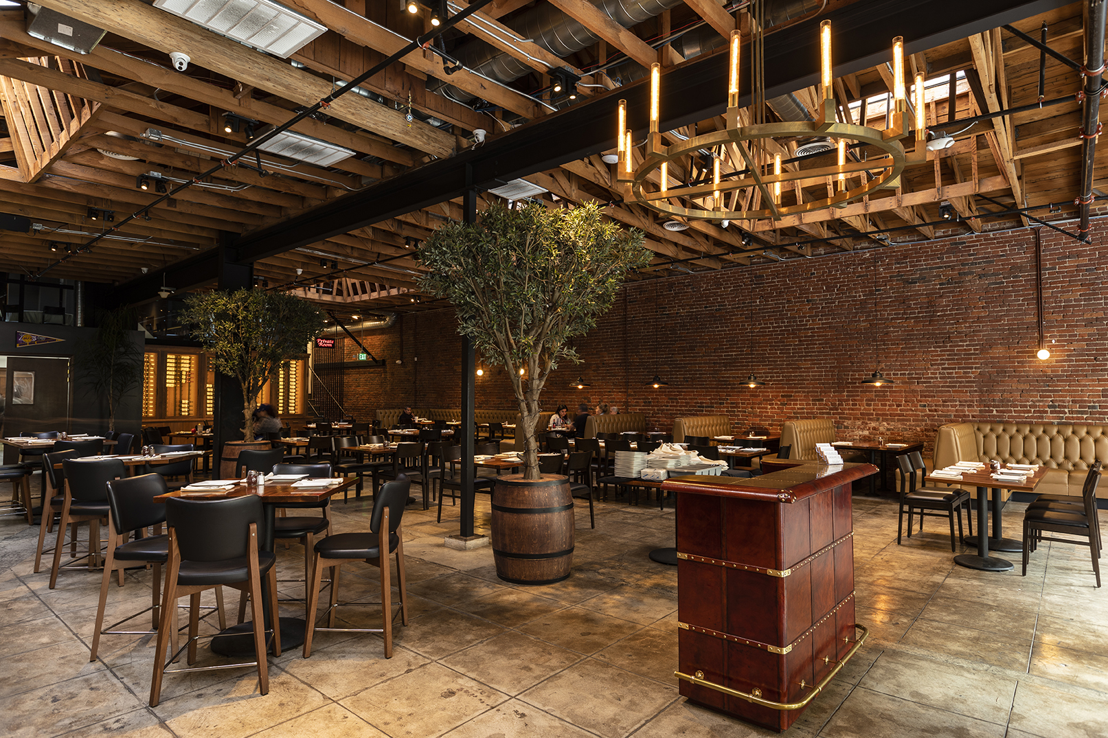 Shekarchi Bar & Grill private dining 3