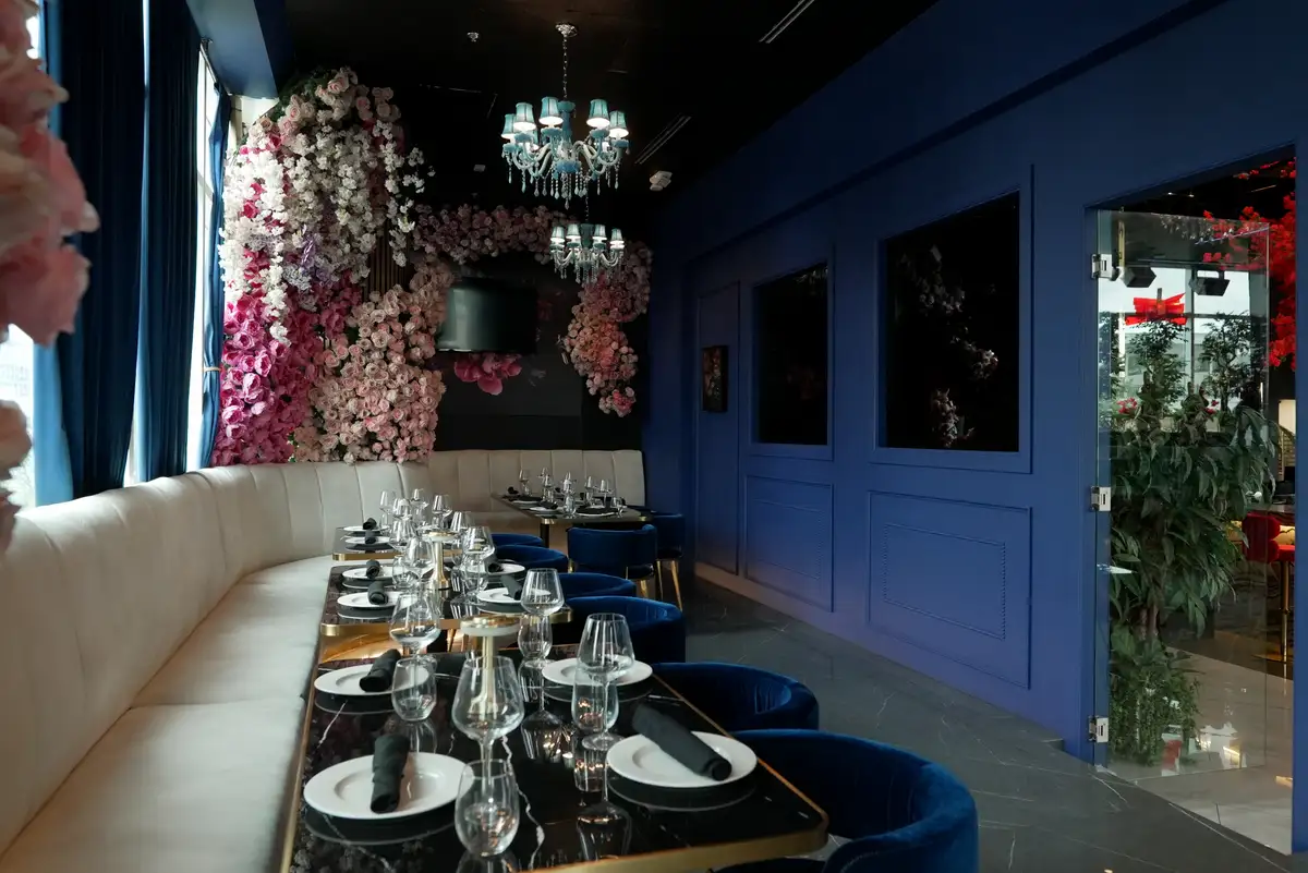 Confessions private dining 3