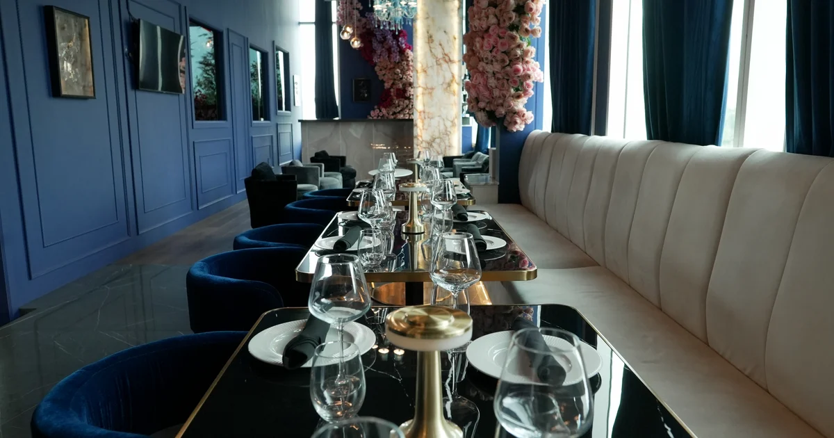 Confessions private dining 2